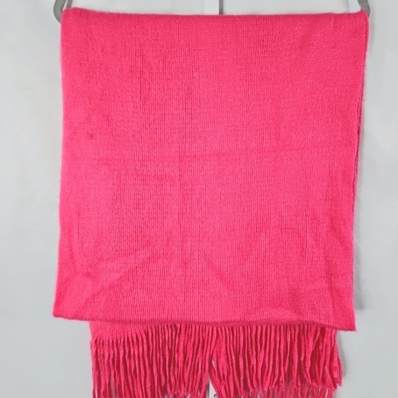 Vince Camuto Hot Pink Wrap Fringe Scarf NWT 76X26 - Picture 5 of 6